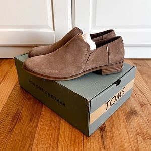 TOMS Shaye Suede Ankle Boot / Loafer - Taupe Grey - Size - 9